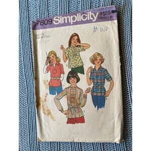 Simplicity sewing pattern 7809 Girls tunic top 1970s